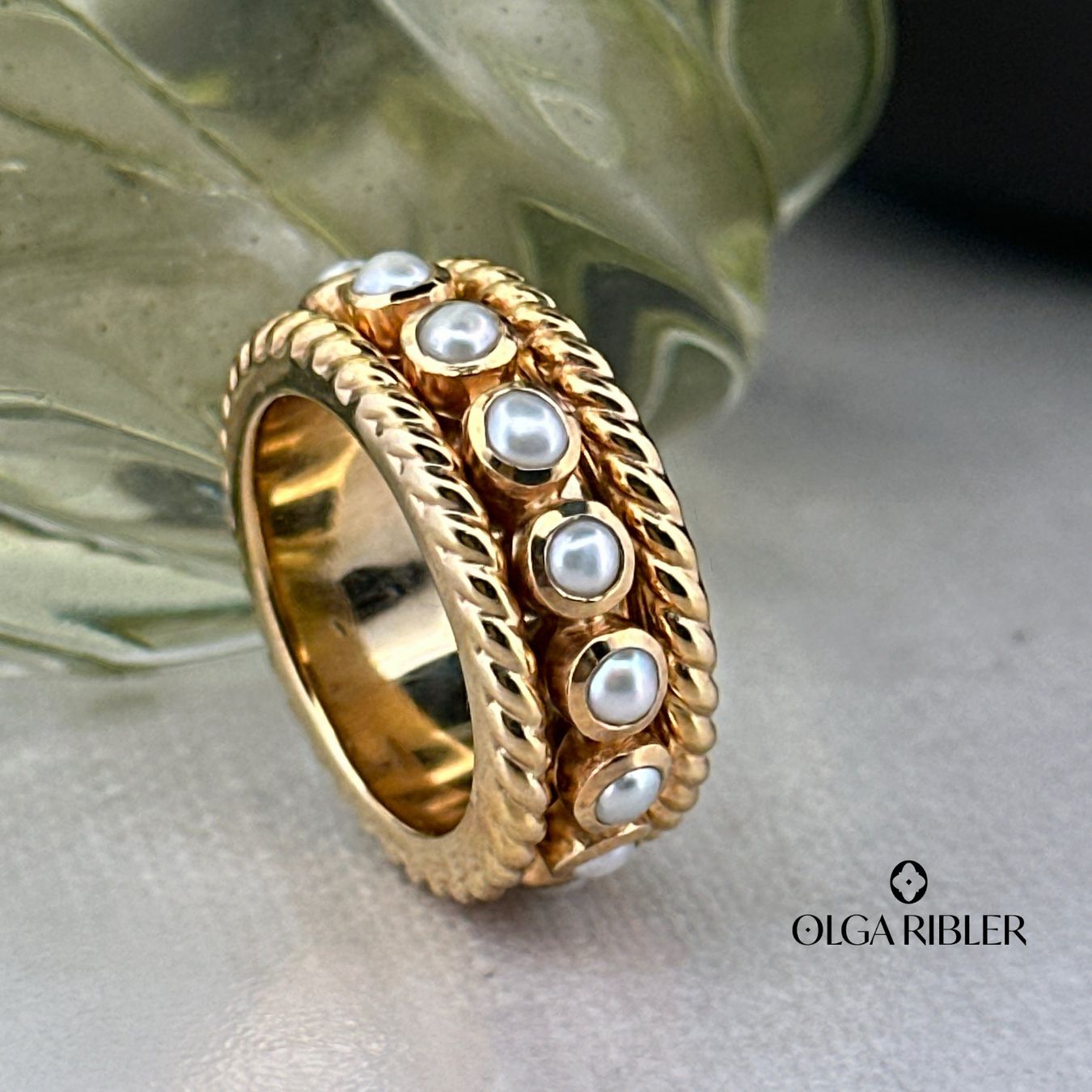 Olga Ribler Anelli: 9 mm breiter Moving Ring mit Perlen Grösse 52 – Nuovo (secondo la descrizione) da Luzern venduto da Schmuckoutlet 6