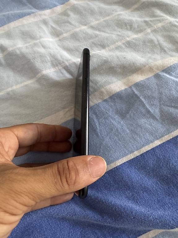 Telefoni cellulari / Smartphones: Iphone 7 – Usato da Murgenthal venduto da kev_mmr6 1