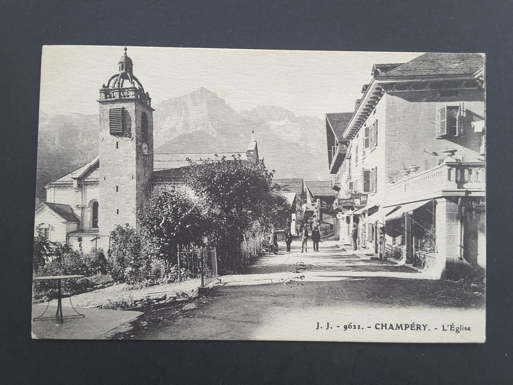 Cartoline postali: AK Champéry. - L'Église , Wallis – Usato da Reichenburg venduto da Pipo-67