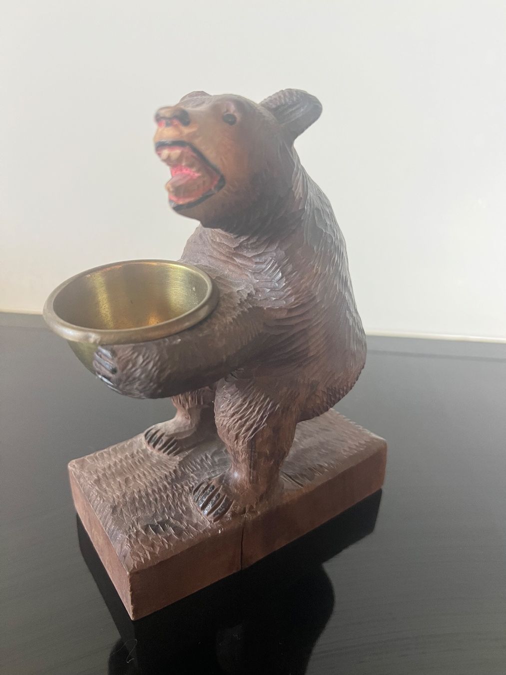 Statuette: Brienzer BÄR geschnitzt mit Kupferschale – Usato da Saanen venduto da SoniaMichaela 9