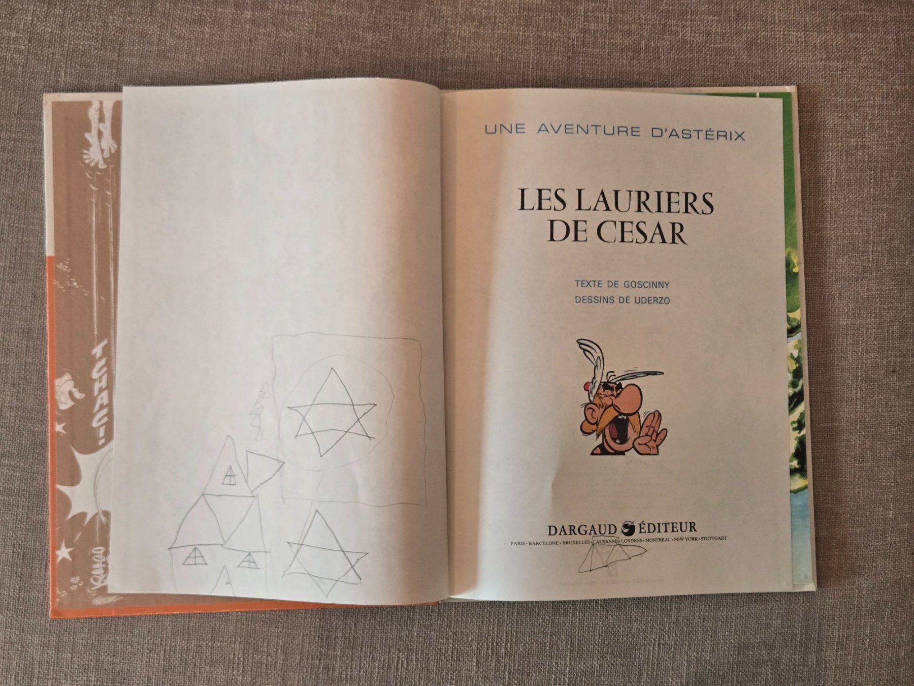 Fumetti: Astérix N°18 - Les lauriers de César – Usato da Crémines venduto da Blakedrake 4
