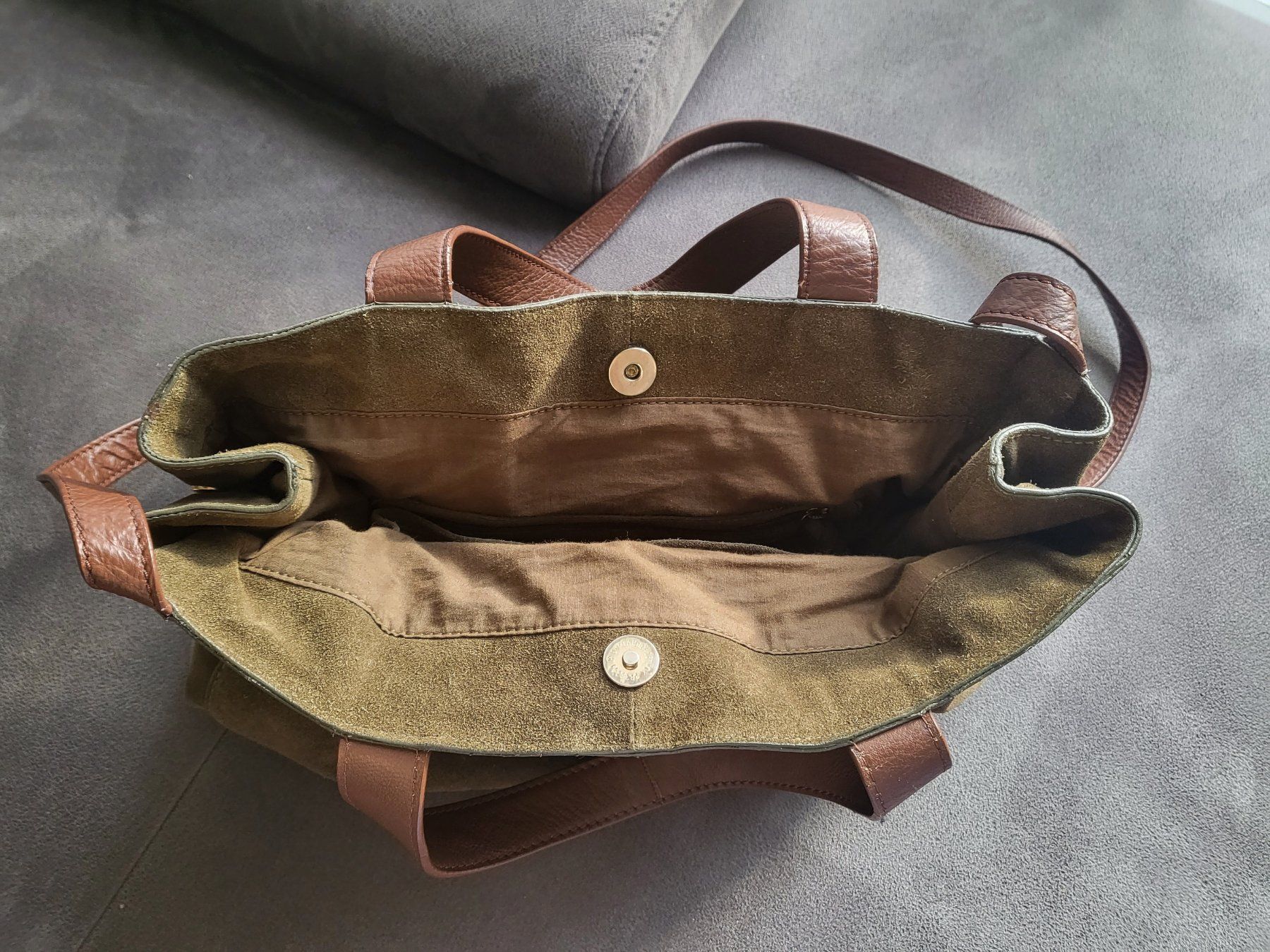 Borse da donna: Tasche aus Velours Naturleder – Usato da Brütten venduto da Diana098 4