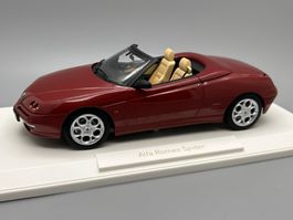 1:18 1999 Alfa Romeo Spider 2.0 T.Spark von Norev - brandneu