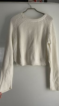 Zara Pullover weiss