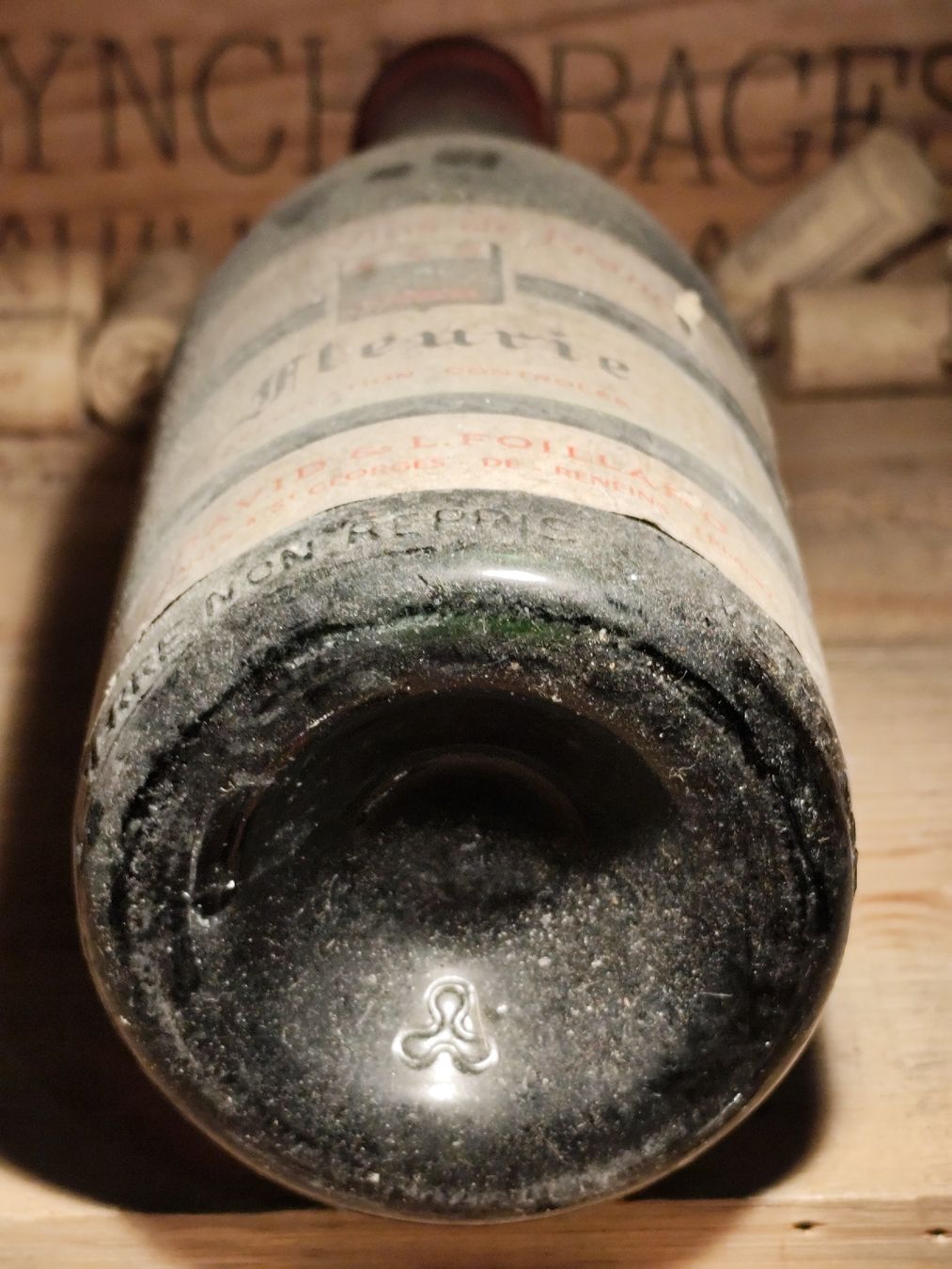 Vino: 1964 David L. Foillard Fleurie – Usato da Büsserach venduto da Vintage-vins 5