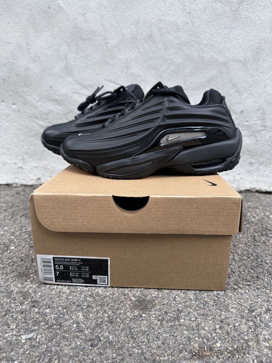 Nike Scarpe da donna: Nike Nocta Hot Step 2 Sneakers – Nuovo e nell'imballaggio originale da Oensingen venduto da emi_hs6g 3