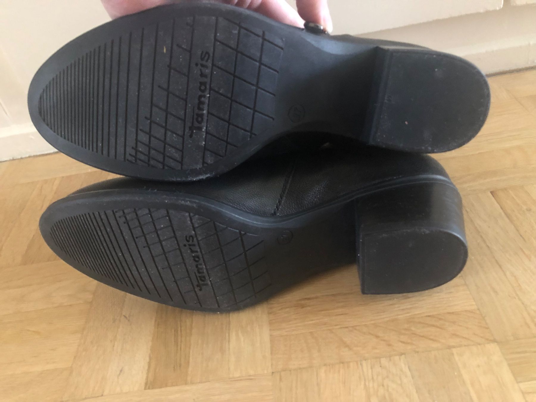Damenschuhe: Bottines en cuir à talons neuves – Gebraucht aus Onex von kattrina 5