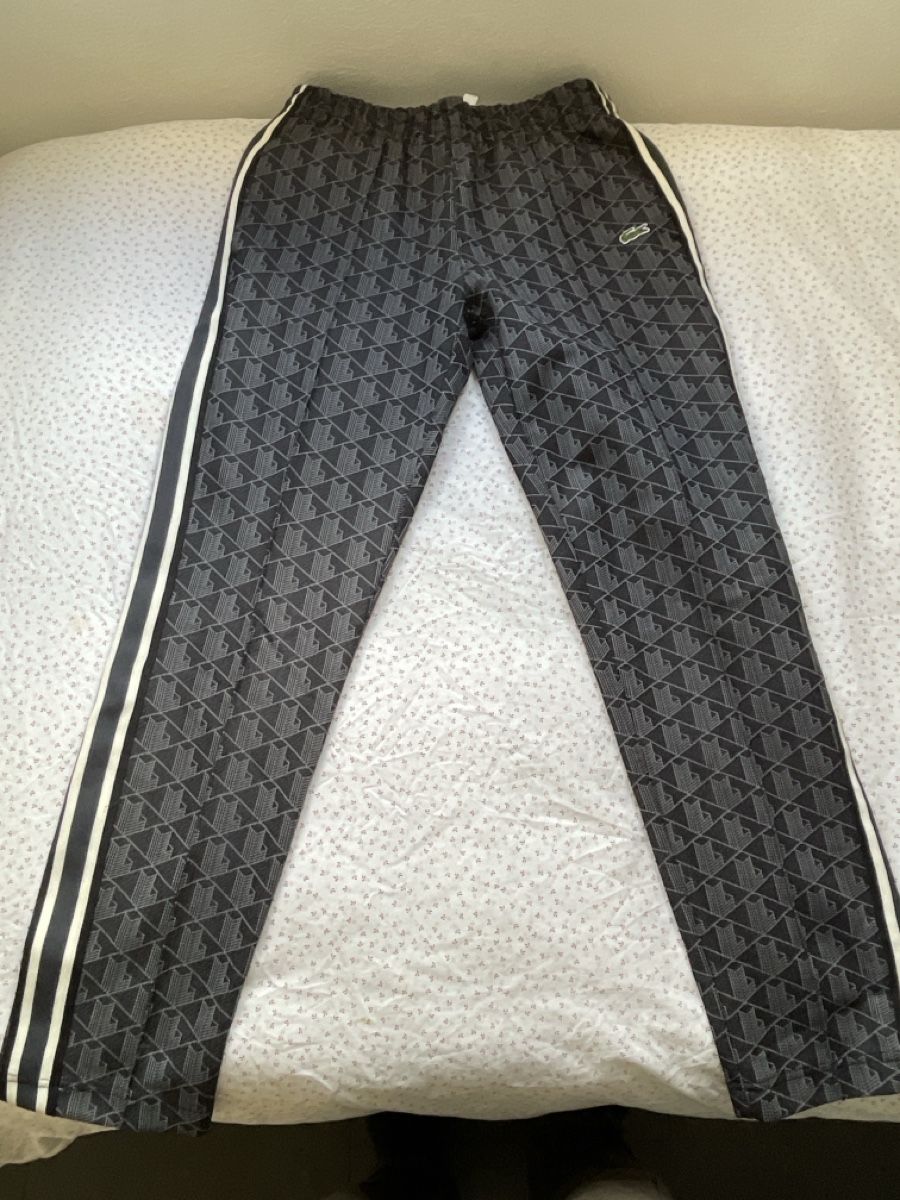 Lacoste Kleiderpakete: Lacoste Tracksuit Set Geometric Pattern Black Size M – Neu (gemäss Beschreibung) aus Davos Frauenkirch von edu_72jr 3