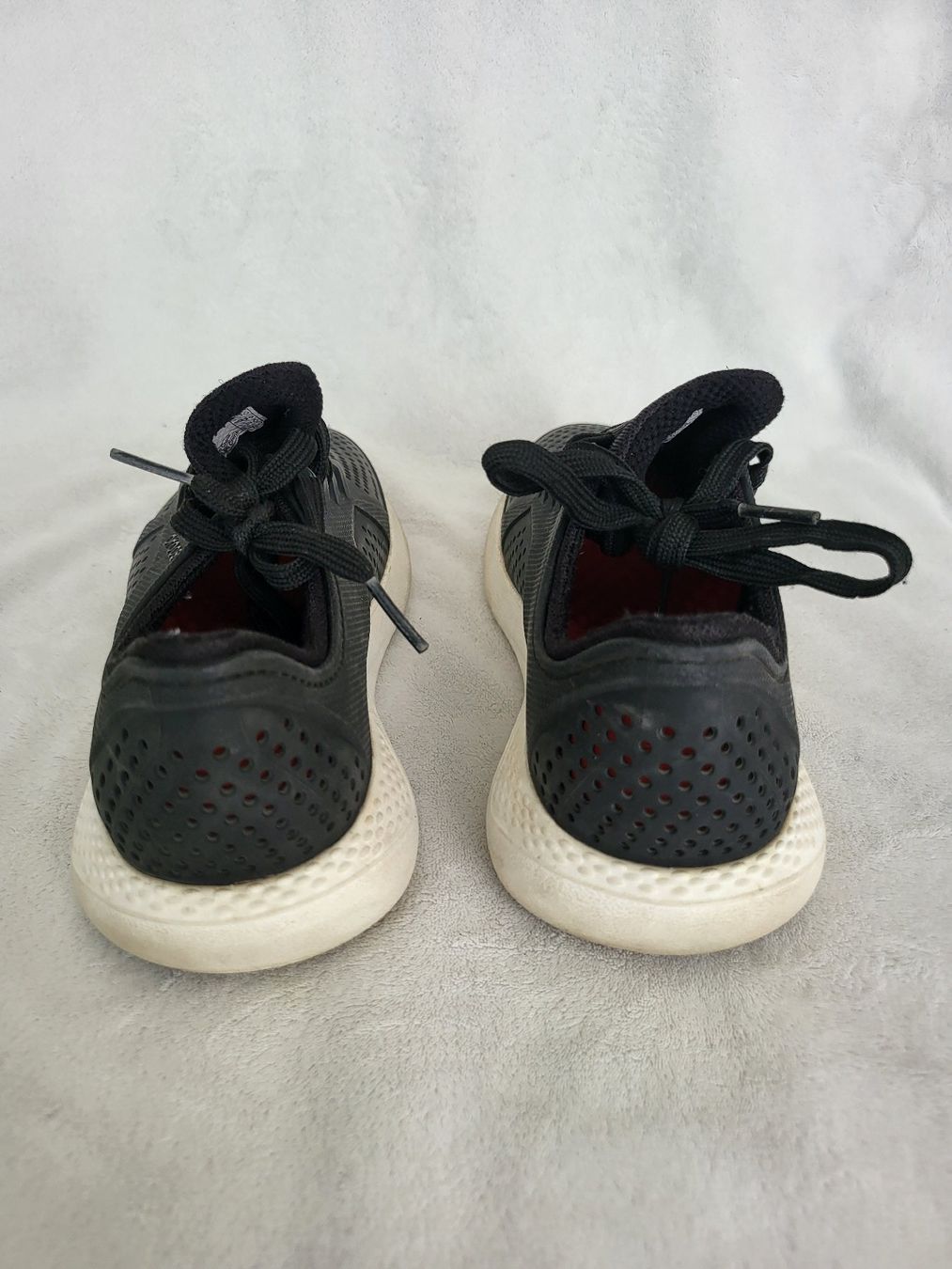 Crocs Schuhe für Jungen: Halbschuhe Crocs – Gebraucht aus Bremgarten von im02 2