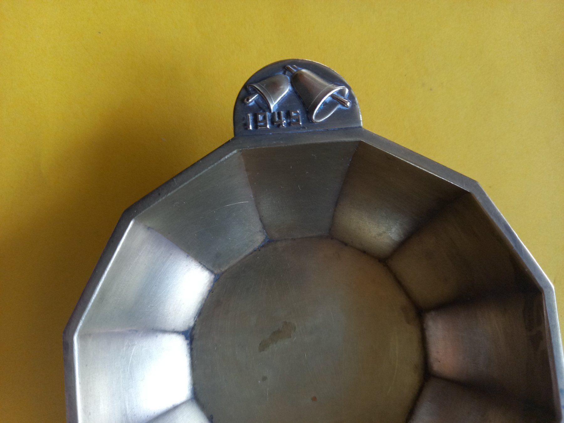 Ciotole: Coupelle ancienne en laiton, 1945 – Usato da Rossens FR venduto da Souris1 2