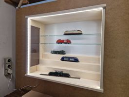Wunderschöne Vitrine mit Optionen zum Erweitern & Ausbauen*