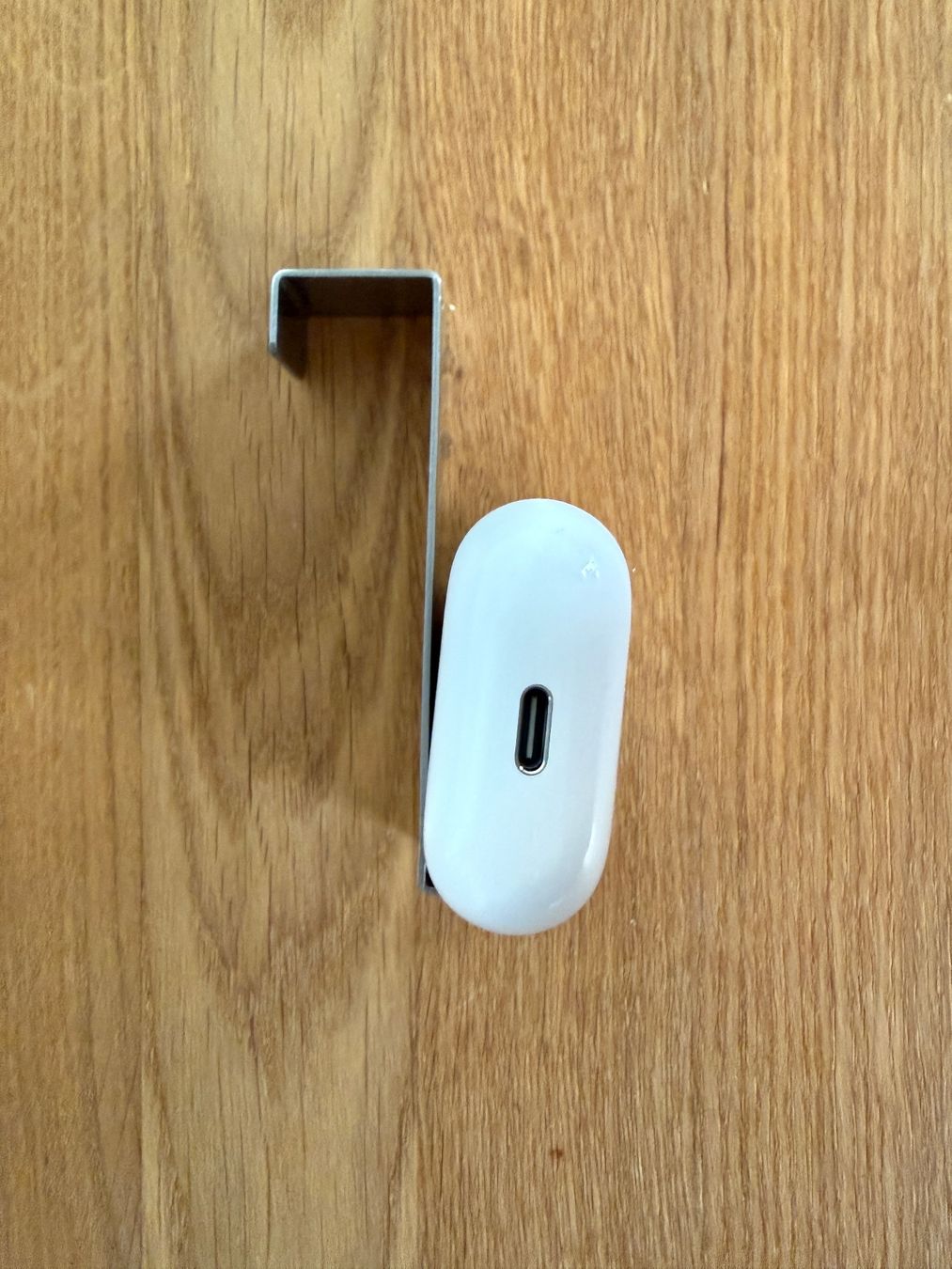 Apple Cuffie: APPLE AirPods 4 Charging Case – Usato da Lausanne venduto da Nine1982 8