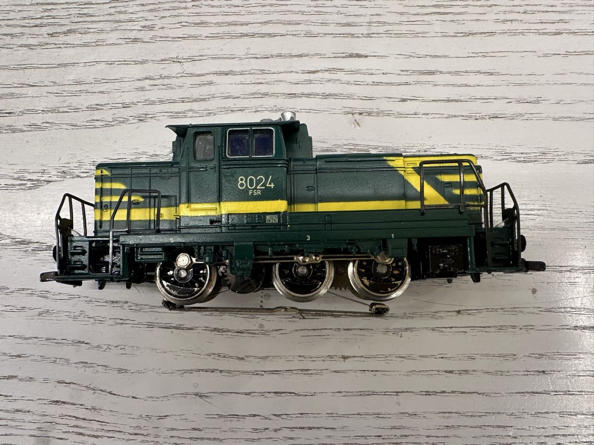 Märklin Modelleisenbahnen: Märklin 3149 SNCB BR 8024 FSR – Gebraucht aus Lupsingen von New-Haven 3