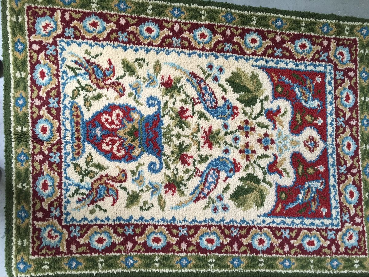 Tappeti: Wunderschöner Teppich, handgeknüpft ca. 81x 111 cm – Usato da Schaffhausen venduto da Kolibri023