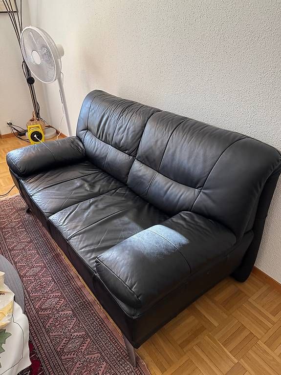 Divani: Gebrauchtes Ledersofa – Usato da Bürglen TG venduto da Darling6 1