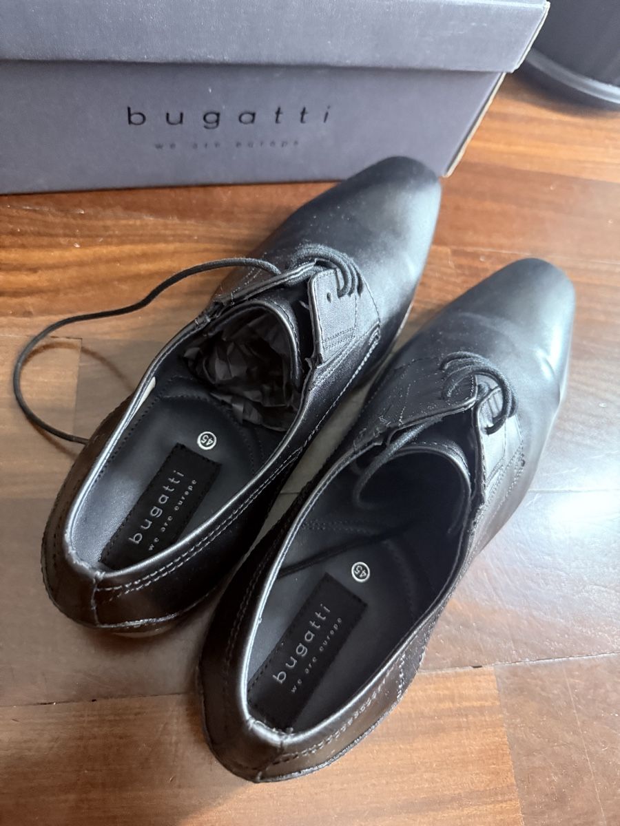 Bugatti Scarpe da uomo: Business Schuhe Neu Bugatti Gr 45 – Nuovo e nell'imballaggio originale da Breganzona venduto da chaftab83 3