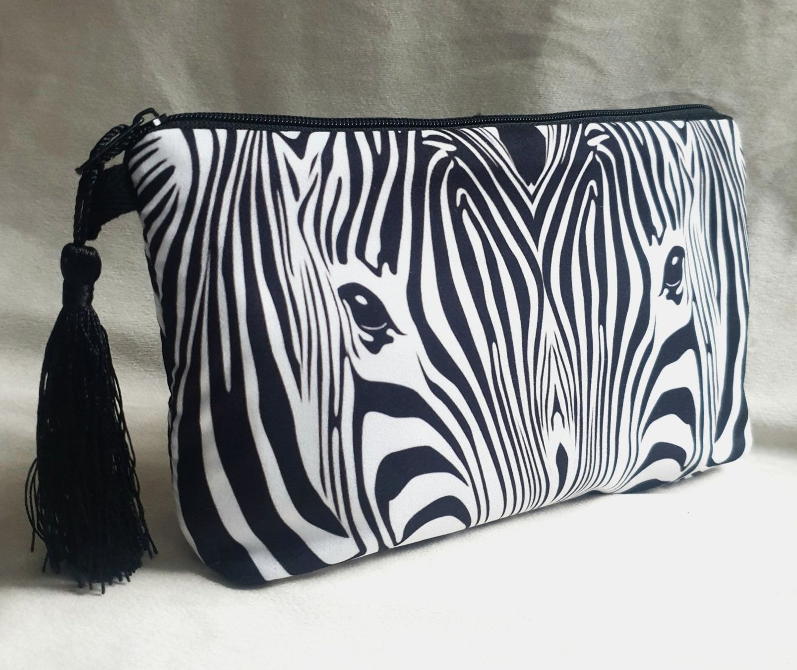 Kosmetikkoffer: 💄Schminktäschli/Make-up-Täschli "ZEBRA" 🦓NEU! – Neu und originalverpackt aus Oberglatt ZH von -your-Style-