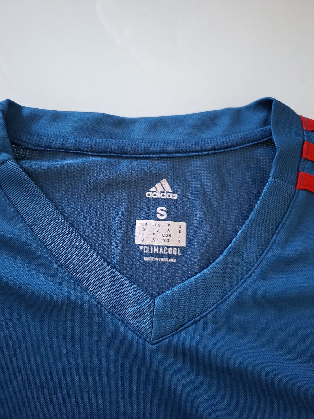 Adidas Canottiere & Pantaloni: Maillot Adidas Espagne, Taille S, Collection – Usato da Renens VD venduto da ser_j2fn 1