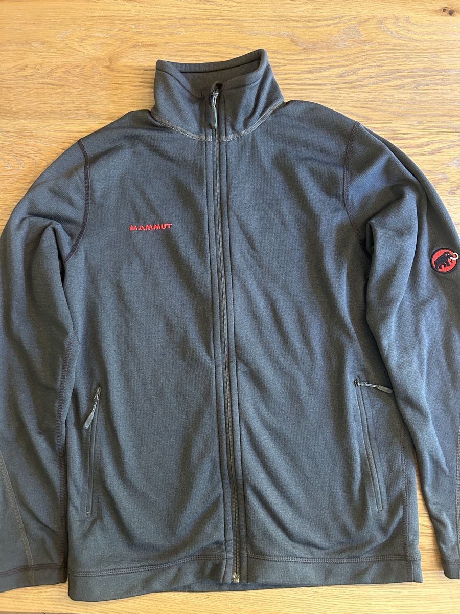 Mammut Jacken: Mammut Fleecejacke / Midlayer (M)  – Gebraucht aus Olten von patrick.schweizer