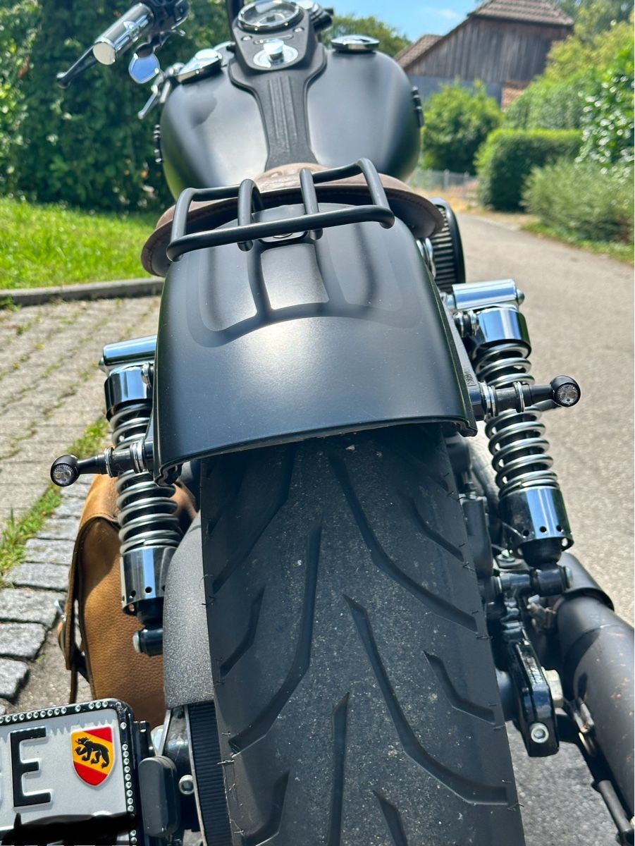 Harley-Davidson Chopper: Harley Davidson FXDB Dyna Street Bob ABS – Usato da Merzligen venduto da estele 4