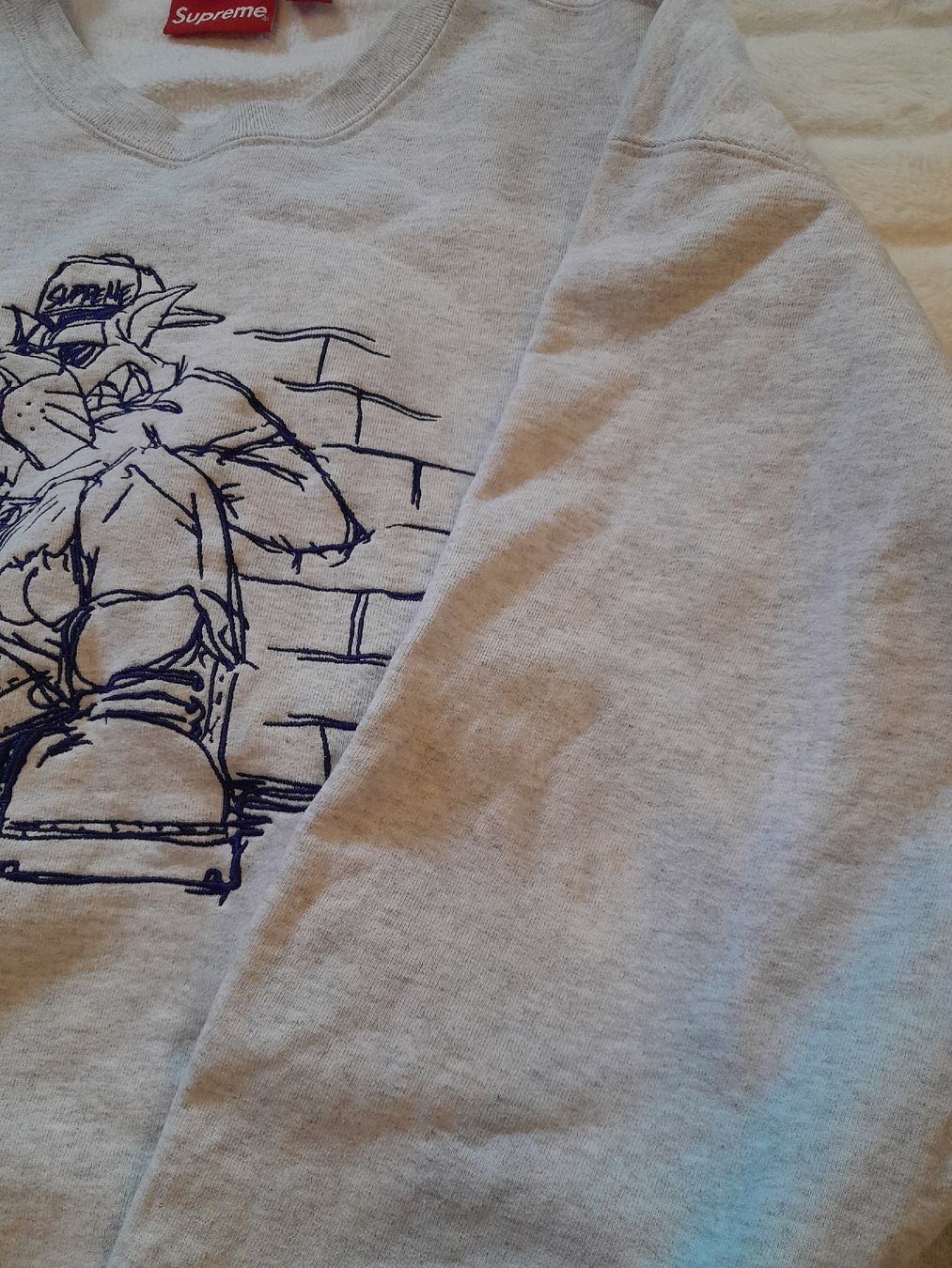 Maglioni & Felpe: Pull Supreme rare, collection Automne/Hiver - Taille xl – Usato da Renens VD venduto da ser_j2fn 5