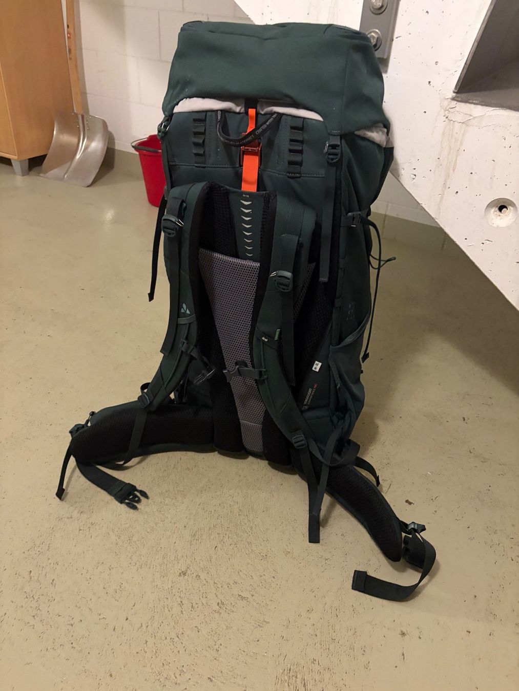 Vaude Zaini: VAUDE AVOX 75+10 Trekkingrucksack – Usato da Studen BE venduto da Wabi25 5