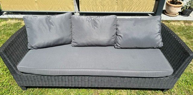Set di tavolo e panche: Terrassen Lounge / Gartenmöbel – Usato da Oberwil-Lieli venduto da Doriano79 3