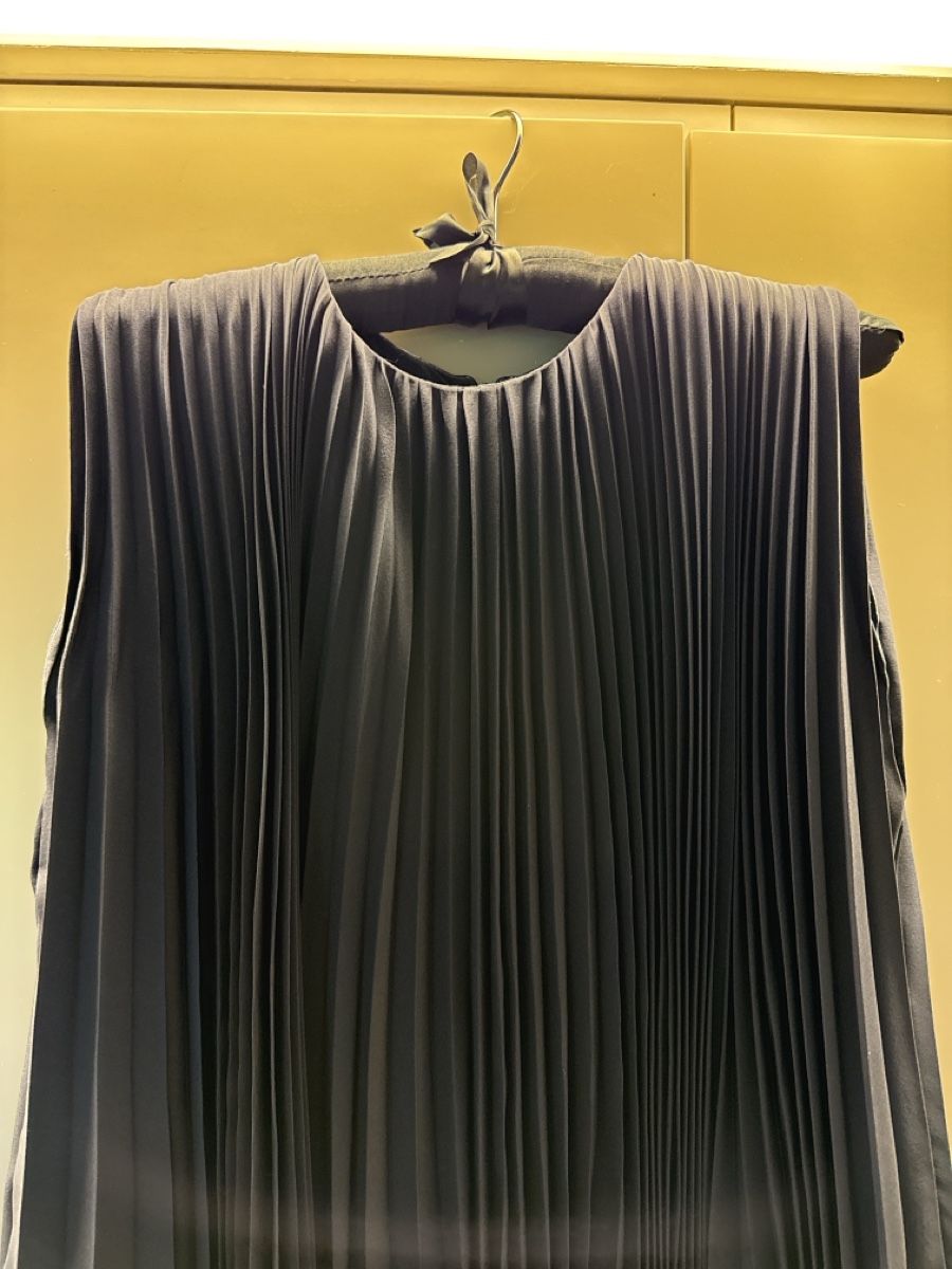Dior Vestiti: DIOR evening gown with silk pleated overlay – Nuovo (secondo la descrizione) da Bäch SZ venduto da jfog 2