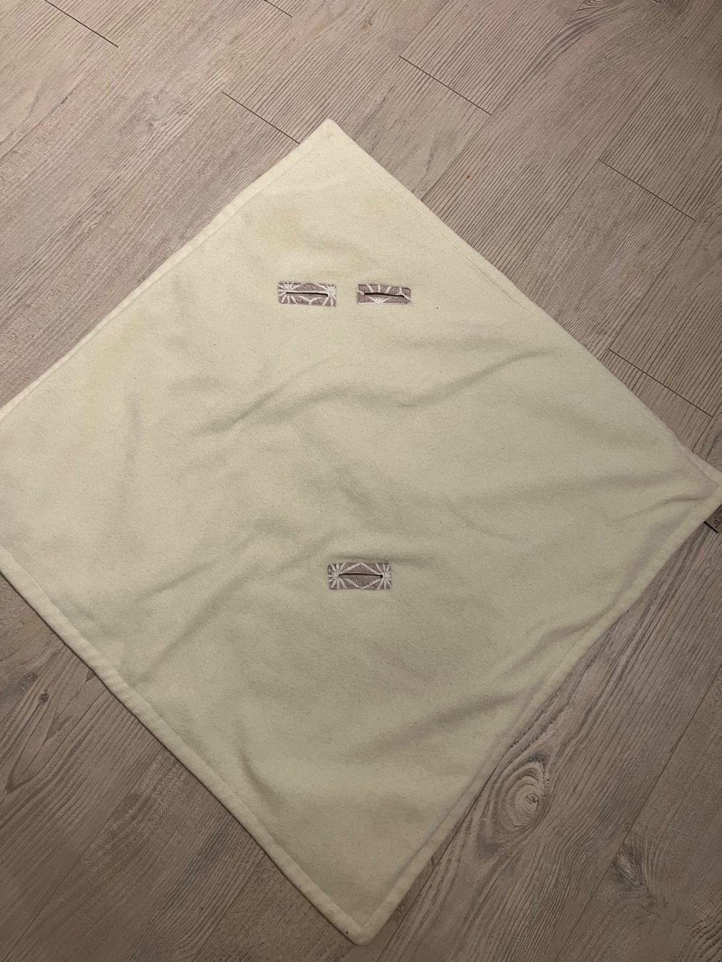 Coperte: Einschlagdecke für Babyschale – Usato da Dürnten venduto da CorinnaK 1