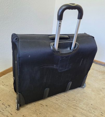 Housse de costume Samsonite sur roulettes d'occasion