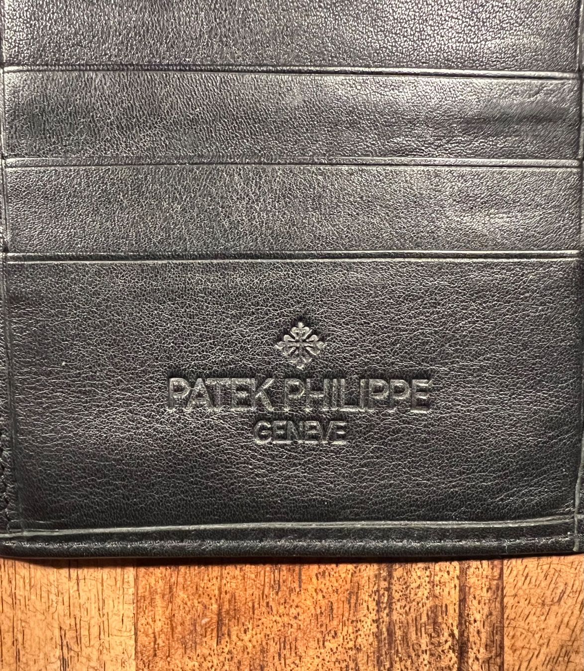 Patek Philippe Uhren: Patek Large Cards Holder Black 👌 – Gebraucht aus Morges von thetimebureau