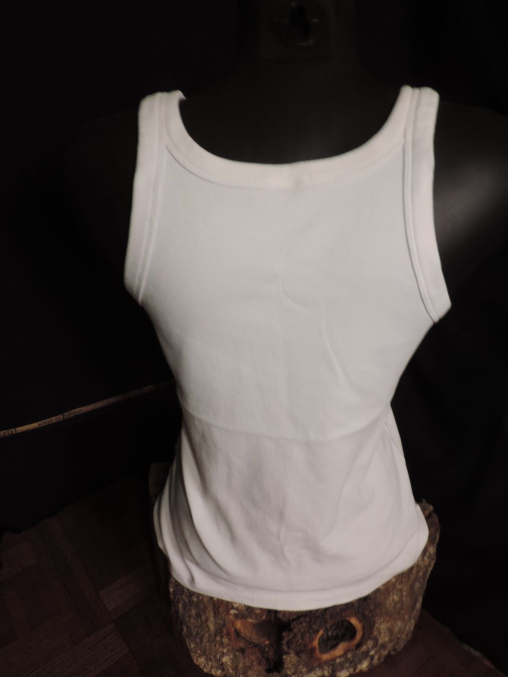 Tops: débardeur blanc – D'occasion à Genève par Axelle333 7