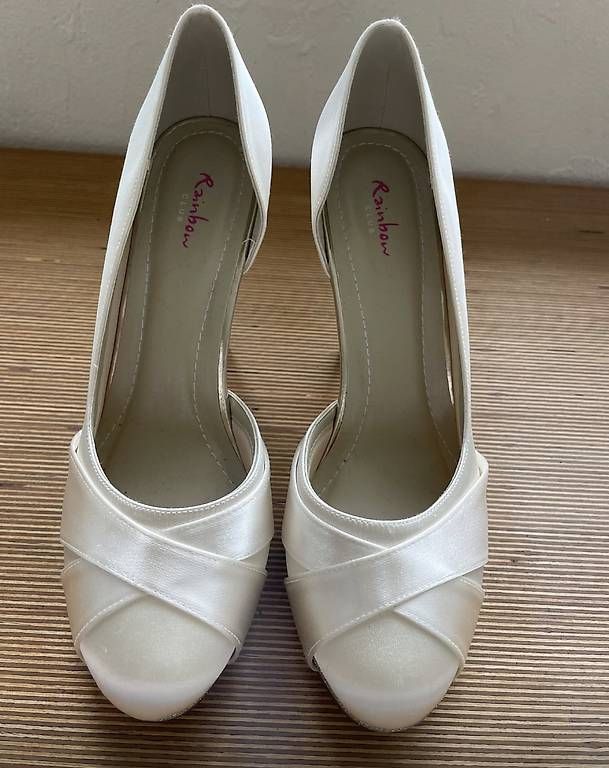 Scarpe da donna: Damenschuhe neu EU 38.5 – Usato da Bergdietikon venduto da sbones 1