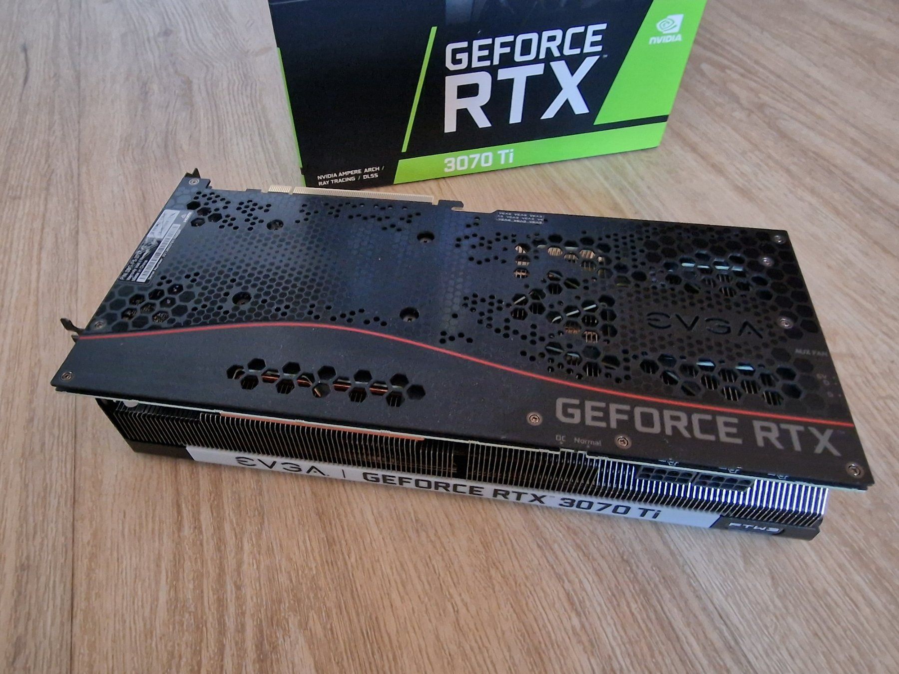 Nvidia Grafikkarten: EVGA GeForce RTX 3070 Ti FTW3 ULTRA – Gebraucht aus Ersigen von  5
