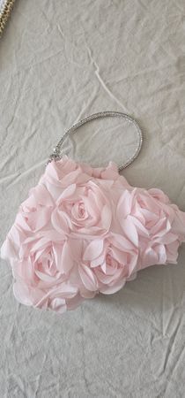 Abendtasche mit Rosenapplikationen und Strassgriff rosa