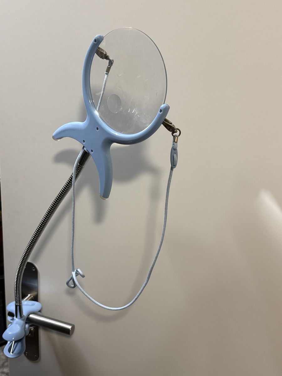 Altro per Ottica: Vintage Lupe / Leselupe mit flexiblem Arm – Usato da Amriswil venduto da used2use