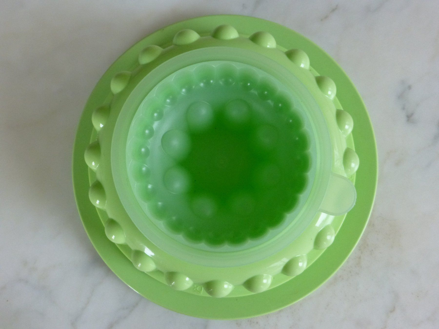 Tupperware Recipients et similaires: Tupperware Puddingform / Grütze mit Einsatz und Deckel – Neuf (Voir description) à Füllinsdorf par Kapellie 5