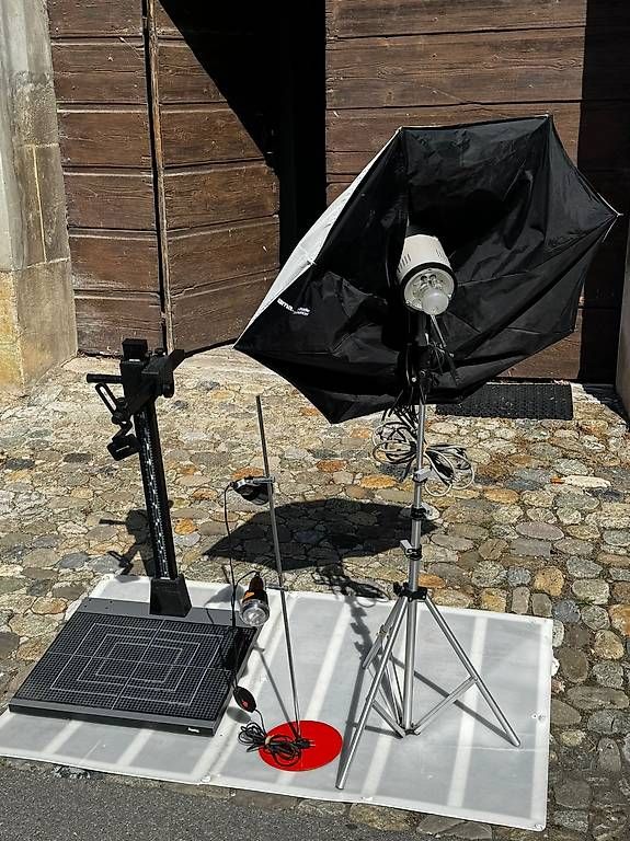 Blitze: UNIQUE... PHOTO Flash studio Elinchrom & acc. & Table repro – Gebraucht aus Etoy von mar_zn7z