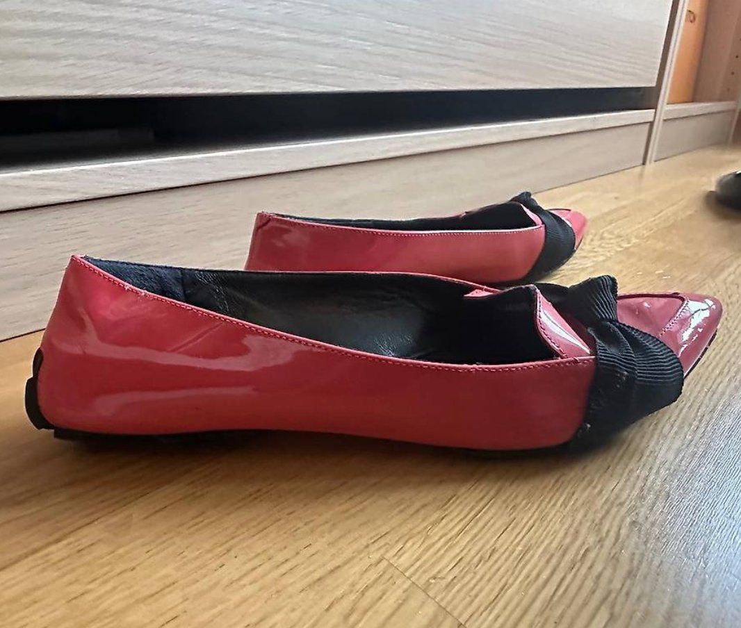 Burberry Damenschuhe: Burberry Ballerinas Pink Original Grösse 37 – Gebraucht aus Dietlikon von qui_8vgh
