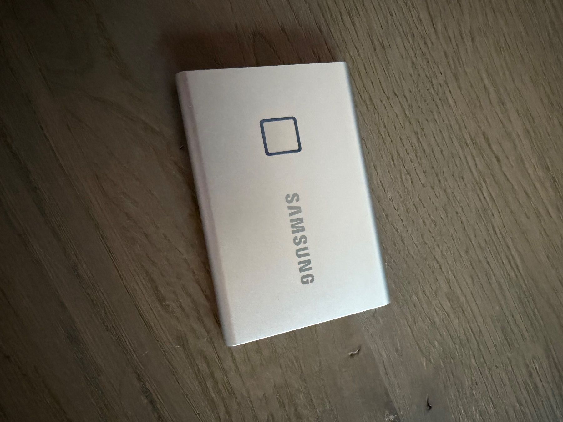 Samsung Harddisks: Samsung T7 Touch SSD 2 TB – Gebraucht aus Innertkirchen von Rockshox5 1