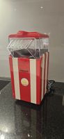 Popcornmaschine retro, ideal für Filmabende 