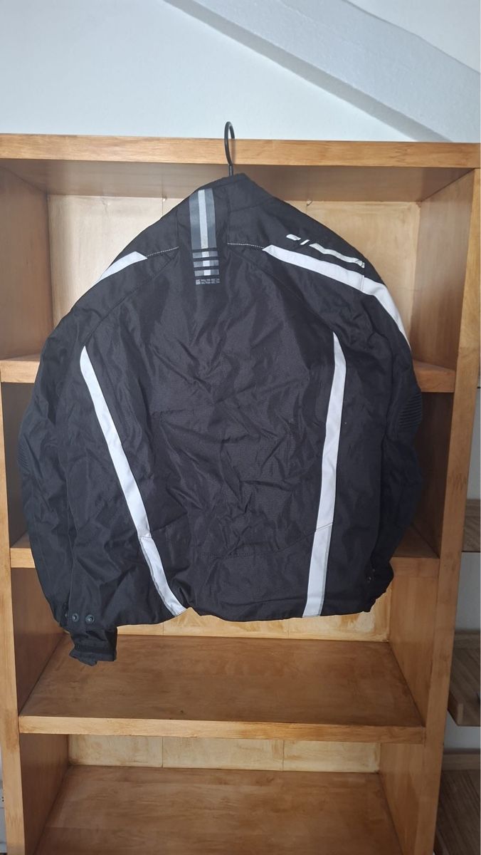 IXS Jacken: Motorcycle Jacket IXS Black Grey Used – Gebraucht aus Zürich von fishijoe 2