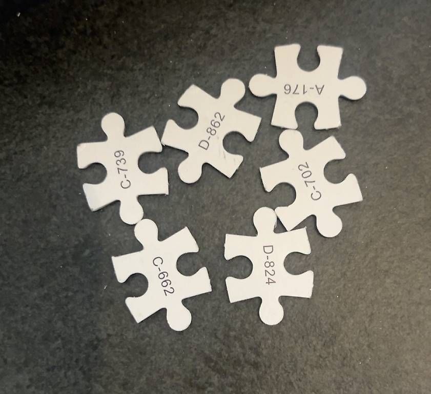 Puzzle: JIGSAW PUZZLE – Usato da Kriens venduto da Baca 1