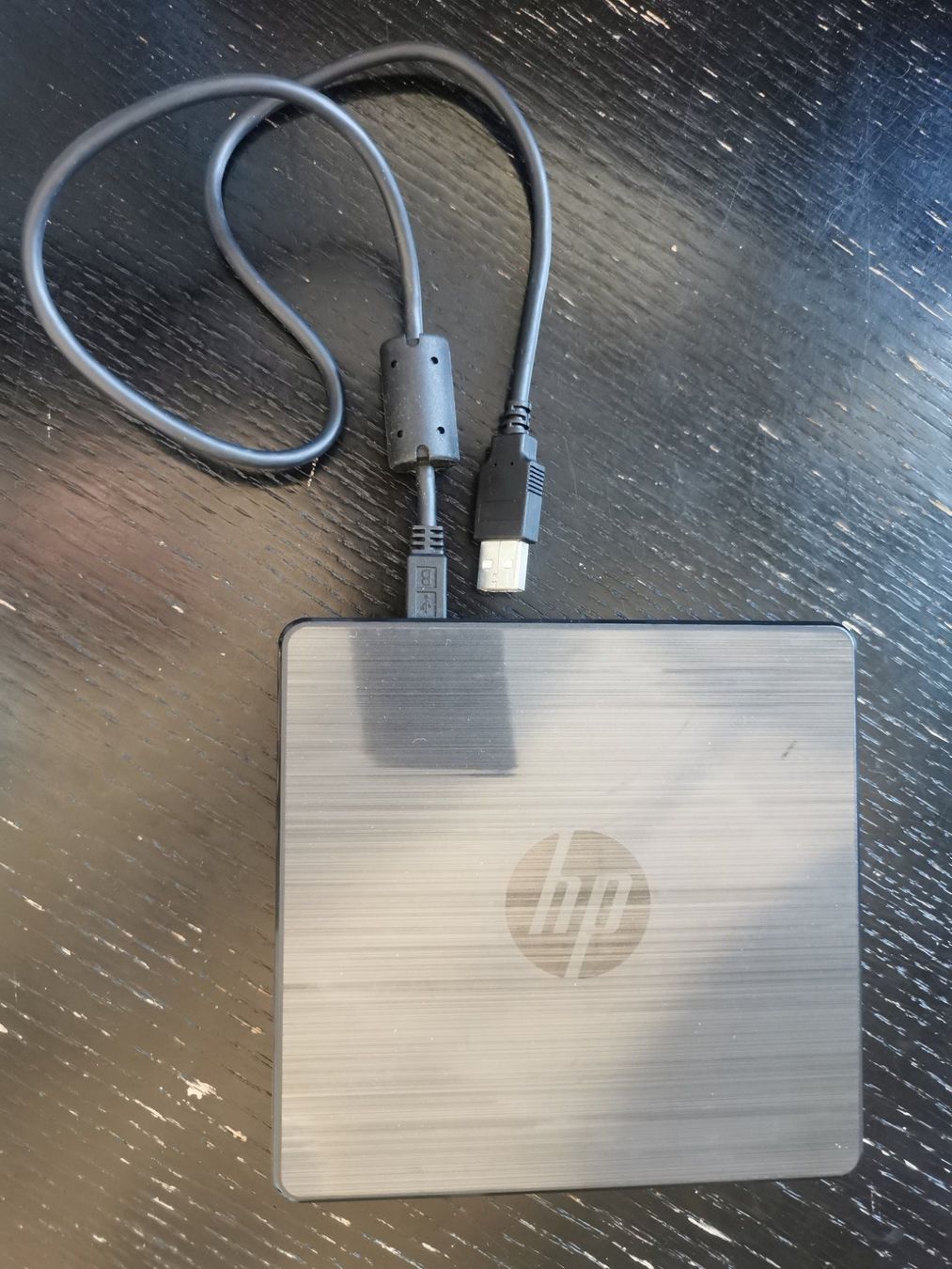 Hewlett Packard Sistemi audio & multimediali: HP USB External DVDRW Drive, Modell GP70N, schwarz – Usato da Zürich venduto da fil_t2br