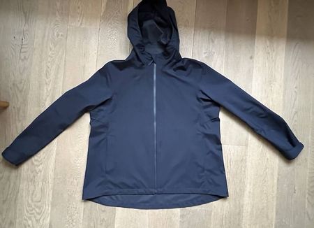 Uniqlo jacke grösse L