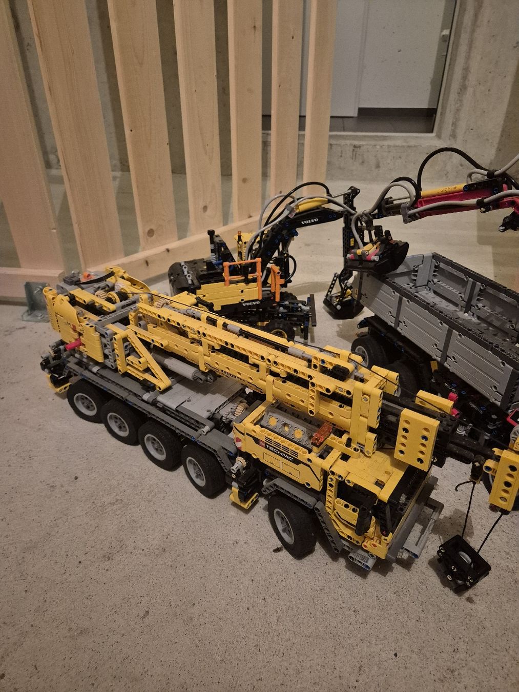 Lego Kit di costruzioni: LEGO Technic 42009 - Mobiler Schwerlastkran MK II  – Usato da Schüpfheim venduto da zemp00 1
