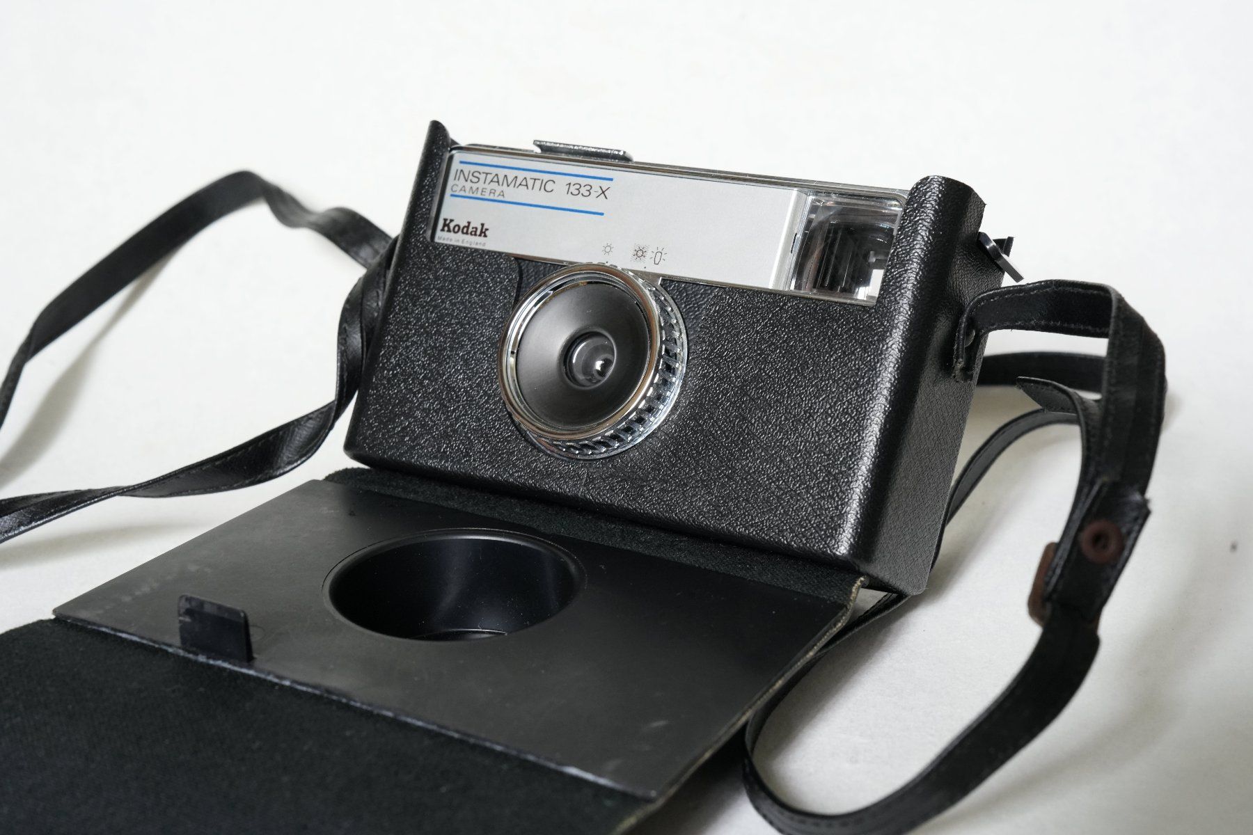 Kodak Appareil photo: Vintage Kodak Instamatic 30 – D'occasion à Zürich par Myomesin 4