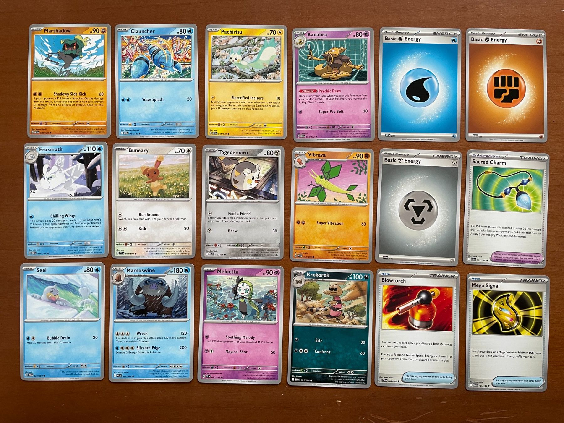 Pokémon Carte collezionabili: Pokemon Karten Set (Versand gratis) – Nuovo (secondo la descrizione) da Chur venduto da Angerson