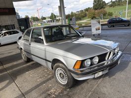 Bmw 320i E21