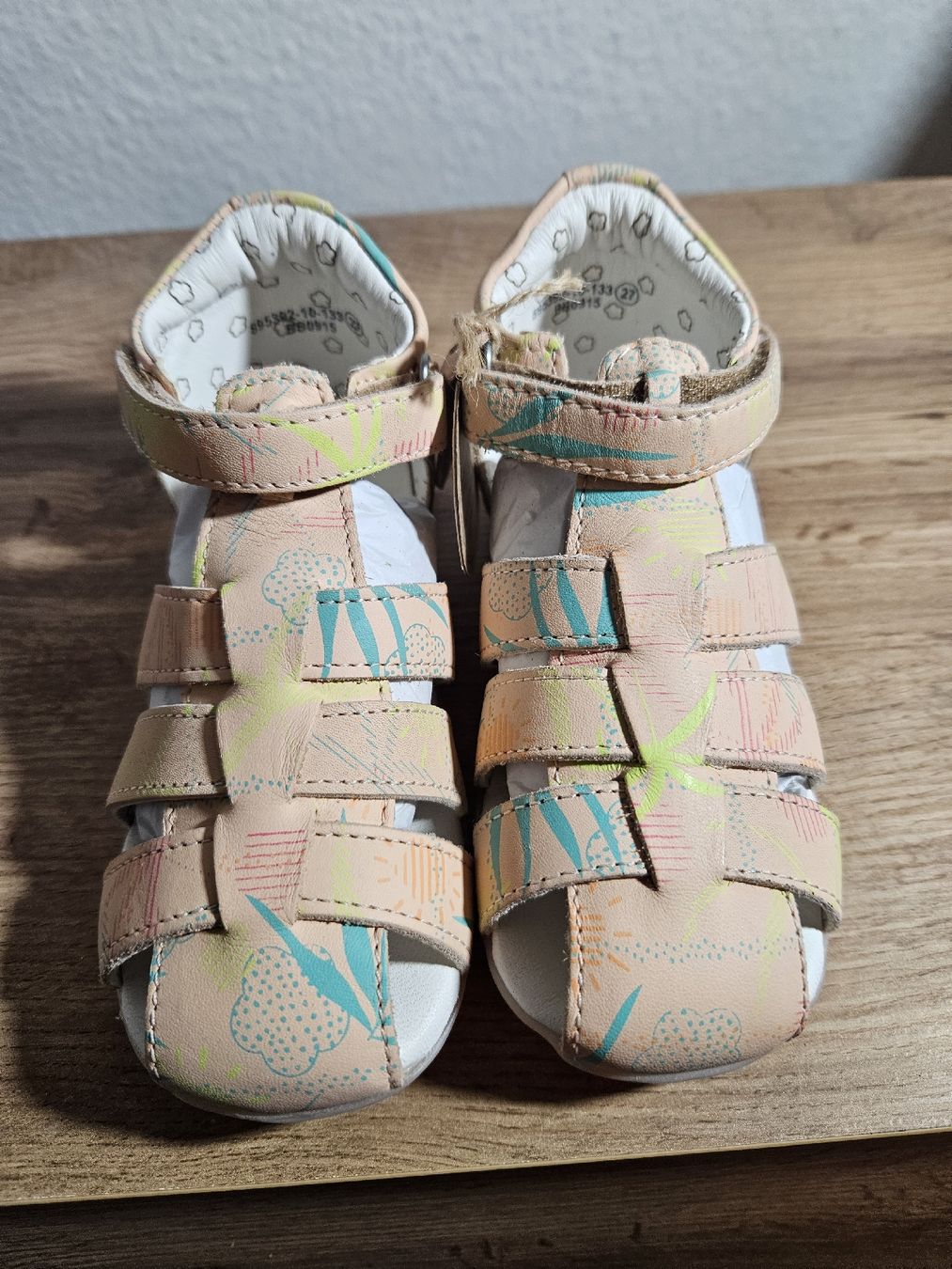 Kickers Scarpe per ragazzi: Kickers sandals leder 27 NEU – Nuovo e nell'imballaggio originale da Bonstetten venduto da testimo1124 1